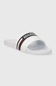 Obuv Šľapky Tommy Hilfiger CORPORATE HILFIGER POOL SLIDE FM0FM04911 biela