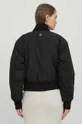 Куртка-бомбер Tommy Jeans Основний матеріал: 100% Поліестер Резинка: 98% Поліестер, 2% Еластан