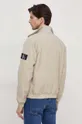 Куртка Calvin Klein Jeans Основний матеріал: 100% Поліамід Підкладка: 100% Поліестер Наповнювач: 100% Поліестер Резинка: 97% Поліестер, 3% Еластан