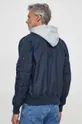 Alpha Industries rövid kabát MA-1 TT Hood Jelentős anyag: 100% nejlon Bélés: 100% nejlon Szegély: 75% pamut, 25% poliészter