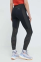 Salewa sport legging Pedroc Dry Responsive Fő anyag: 44% poliamid, 40% poliészter, 16% elasztán Betétek: 75% poliamid, 25% elasztán