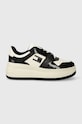 Tommy Jeans sneakersy TJW RETRO BASKET FLATFORM PATENT syntetyczny czarny EN0EN02523