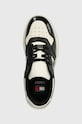 Tommy Jeans sneakersy TJW RETRO BASKET FLATFORM PATENT czarny EN0EN02523