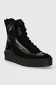 Členkové topánky Tommy Hilfiger PATENT LACEUP CITY SNOW BOOT čierna