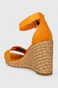 Obuv Sandále Tommy Hilfiger COLORFUL HIGH WEDGE SATIN SANDAL FW0FW07914 oranžová