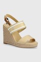 Sandale Tommy Hilfiger WEBBING HIGH WEDGE SANDAL Planet friendly bež FW0FW08045
