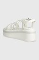 Boty Kožené sandály Tommy Jeans TJW STRAPPY WEDGE SANDAL EN0EN02516 bílá