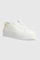 Tenisky Calvin Klein FLATFORM CUP LACE UP EPI MONO Planet friendly biela HW0HW01911