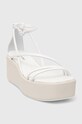 Kožené sandály Calvin Klein WEDGE SANDAL 30 LTH přírodní kůže bílá HW0HW01949