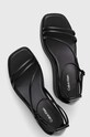 Шкіряні сандалі Calvin Klein WEDGE SANDAL 30 LTH чорний HW0HW01949