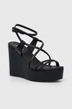 Calvin Klein sandały skórzane WEDGE HW0HW01952 czarny SS24