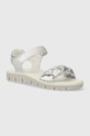 Primigi sandały skórzane dziecięce imitacja skóry licowej srebrny 5890333.36.40
