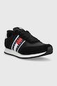 Sneakers boty Tommy Jeans TJM RUNNER CASUAL ESS EM0EM01351 černá SS25