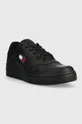 Δερμάτινα αθλητικά παπούτσια Tommy Jeans TJM RETRO BASKET ESS μαύρο