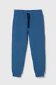 блакитний Дитячі бавовняні штани United Colors of Benetton Для хлопчиків