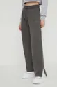 Bavlnené tepláky Karl Lagerfeld Jeans sivá