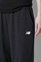 New Balance pantaloni de trening Sport Essentials WP41500BK negru