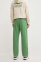 Дрехи Памучен спортен панталон adidas Originals IR9328 зелен