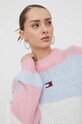 Tommy Jeans sweter z domieszką wełny różowy DW0DW17495