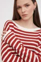 piros Sisley pulóver