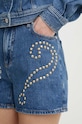 Oblečení Džínové šortky Moschino Jeans 0301.3735 modrá