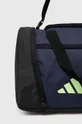 Sportska torba adidas Performance TR Duffle M Temeljni materijal: 100% Reciklirani poliester Drugi materijali: 100% Termoplastički elastomer