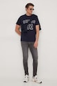 Βαμβακερό μπλουζάκι Guess M4RI22.K8FQ4 σκούρο μπλε SS24