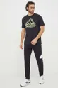 Бавовняна футболка adidas чорний