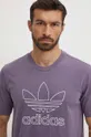 фиолетовой Хлопковая футболка adidas Originals Trefoil Tee