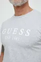 szary Guess t-shirt