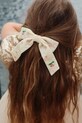 Заколка для волос Konges Sløjd VELVET BOW PEARLY HAIR CLIP бежевый KS103208