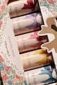 Konges Sløjd ajakbalzsam szett LIP BALM GLITTER 5 PCS 5 db többszínű KS102864