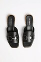 Kožené šľapky Karl Lagerfeld PETALO BROOCH SLIDE čierna KL80725.000