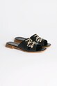 Шкіряні шльопанці Karl Lagerfeld PETALO KL80772.000 чорний SS25