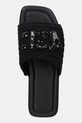 Inuikii klapki Woven Strap Stones czarny 1004.003.0601.000