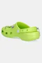 Obuwie Crocs klapki Classic Monsters Inc Mike Clog 210875.90H zielony