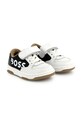 BOSS sneakersy skórzane dziecięce J52160.22.30 biały