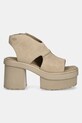 UGG sandale din piele întoarsă New Heights Platform 1167479.MDSD bej SS25