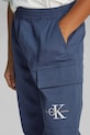 Calvin Klein Jeans spodnie dziecięce ESSENTIAL WOVEN CARGO IB0IB02270.PPYA granatowy