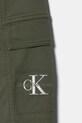 Chłopiec Calvin Klein Jeans spodnie dziecięce ESSENTIAL WOVEN CARGO IB0IB02270.PPYA zielony