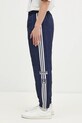 Tepláky adidas Originals Adibreak JD4258 námořnická modř SS25