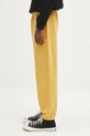 Pamučni donji dio trenirke AAPE Now Sweat AAPPTMB627XXN zlatna SS25