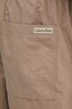 Βαμβακερό σορτσάκι Calvin Klein Jeans καφέ J30J327375