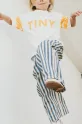 Tinycottons t-shirt bawełniany dziecięcy STRIPES TINY TEE nadruk beżowy SS25.145