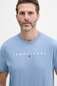 Odzież Tommy Jeans t-shirt bawełniany DM0DM20744 niebieski