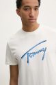 Футболка Tommy Jeans бежевый DM0DM21109