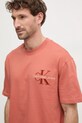 Памучна тениска Calvin Klein Jeans оранжев J30J327107
