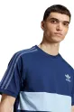 Памучна тениска adidas Originals 3-Stripes Panel JD4276 тъмносин SS25
