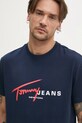 Хлопковая футболка Tommy Jeans тёмно-синий DM0DM20817