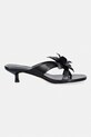 MICHAEL Michael Kors japonki damskie skórzane Jacie Kitten Sandal 40S6JCMS3L.001 czarny SS26